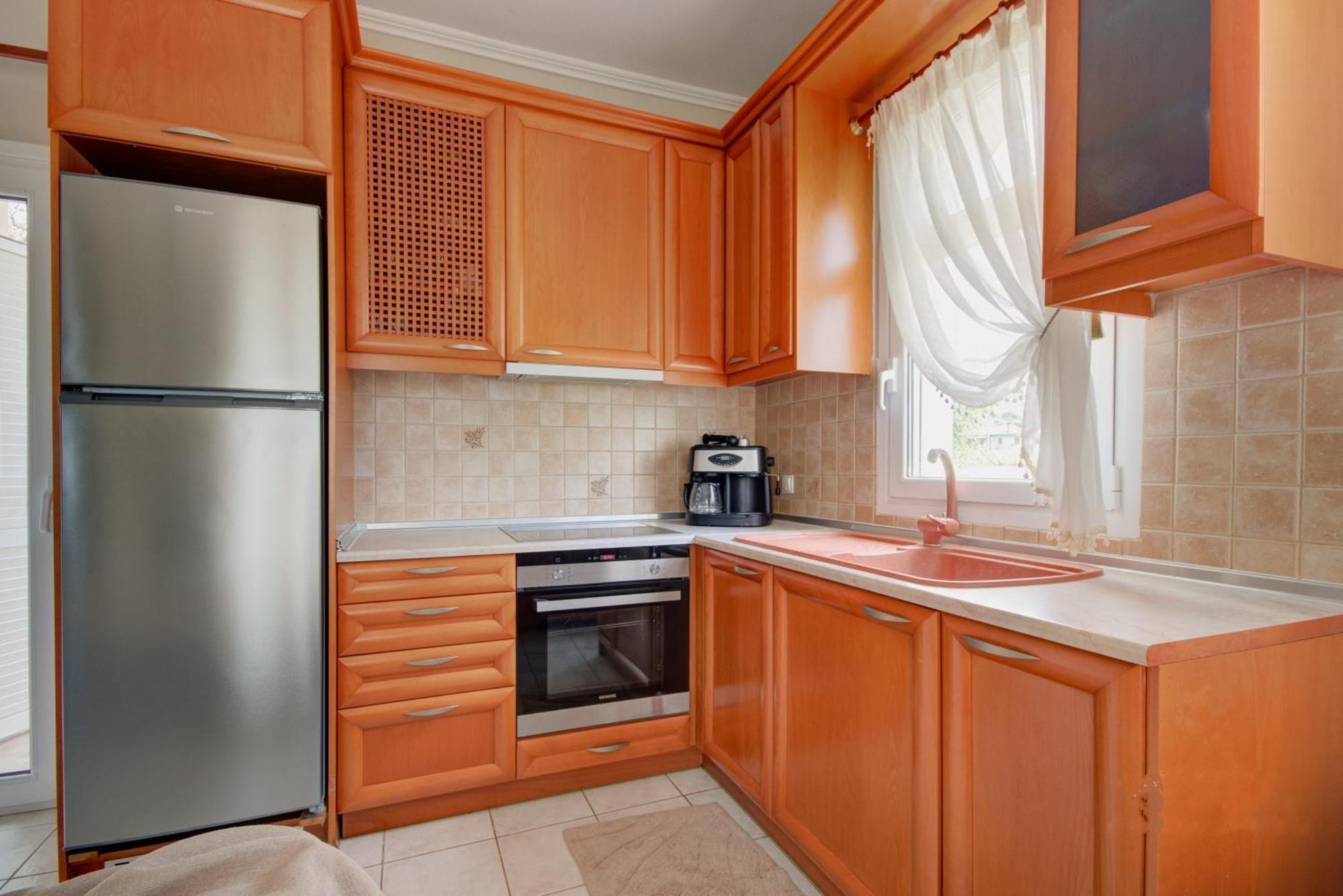 Private 6-Bdrm Villa With Garden 150M To Beach باراديسوس المظهر الخارجي الصورة